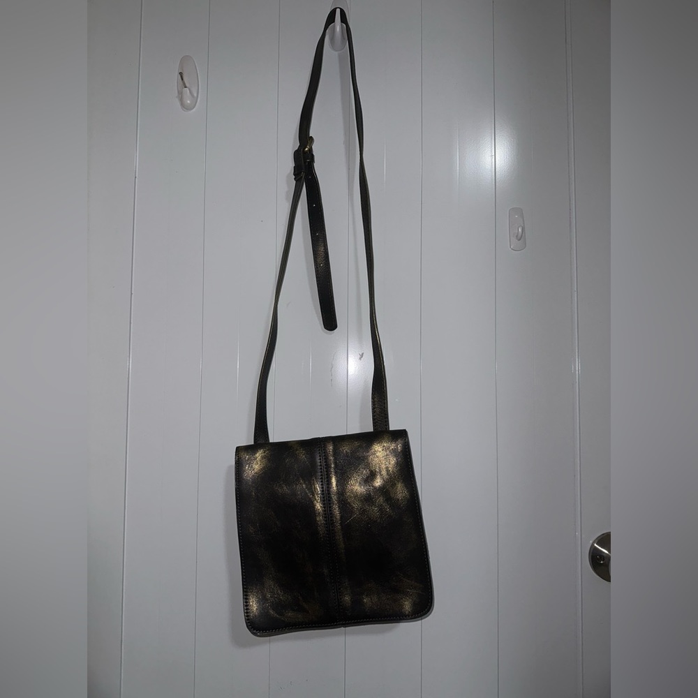 100% LEATHER